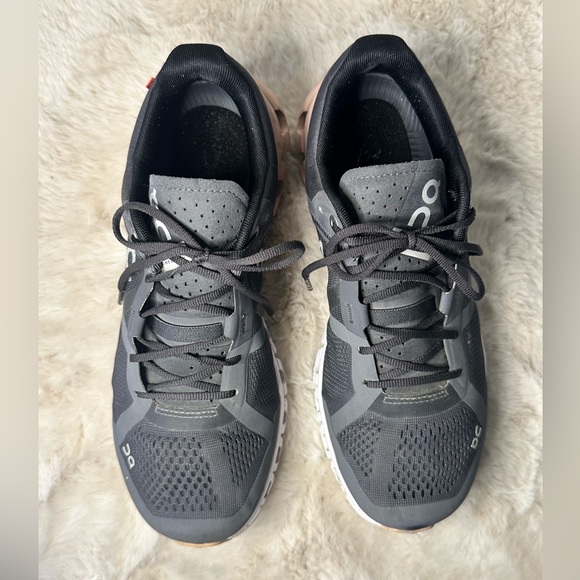 On Running Cloud X Women’s Sneakers Gray and Pink Size 8 - Picture 5 of 8